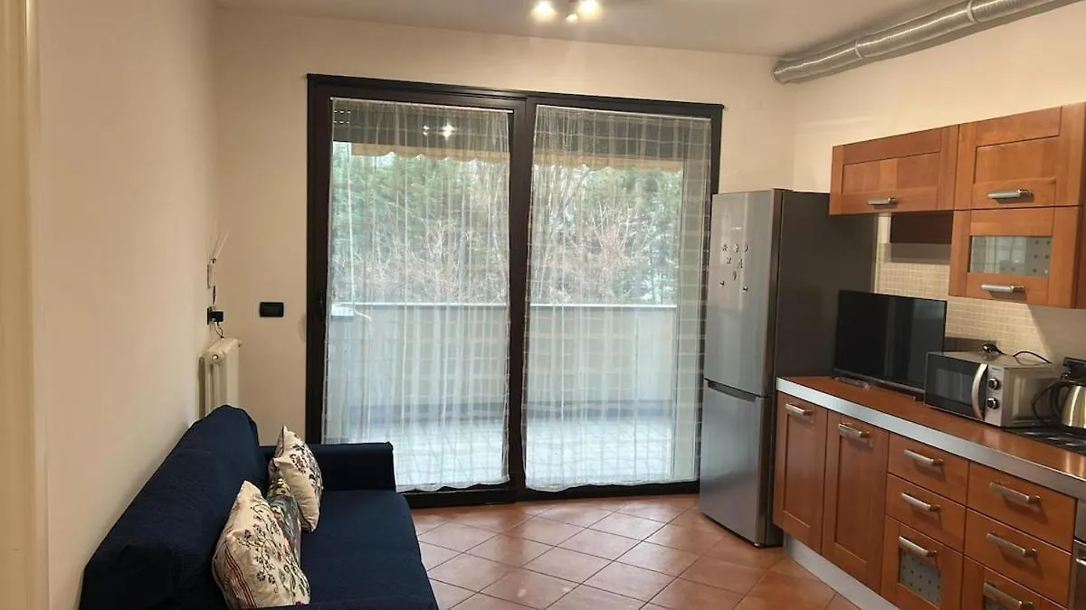 Joli Apartment Parma Italy